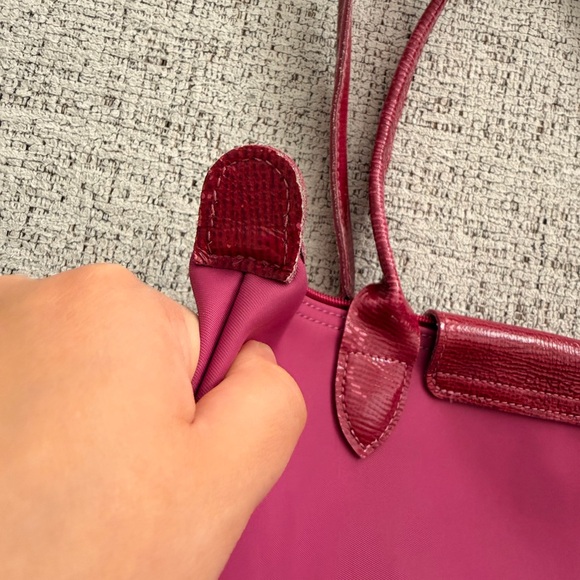 USED Longchamp Raspberry Tote Bag - Picture 12 of 16